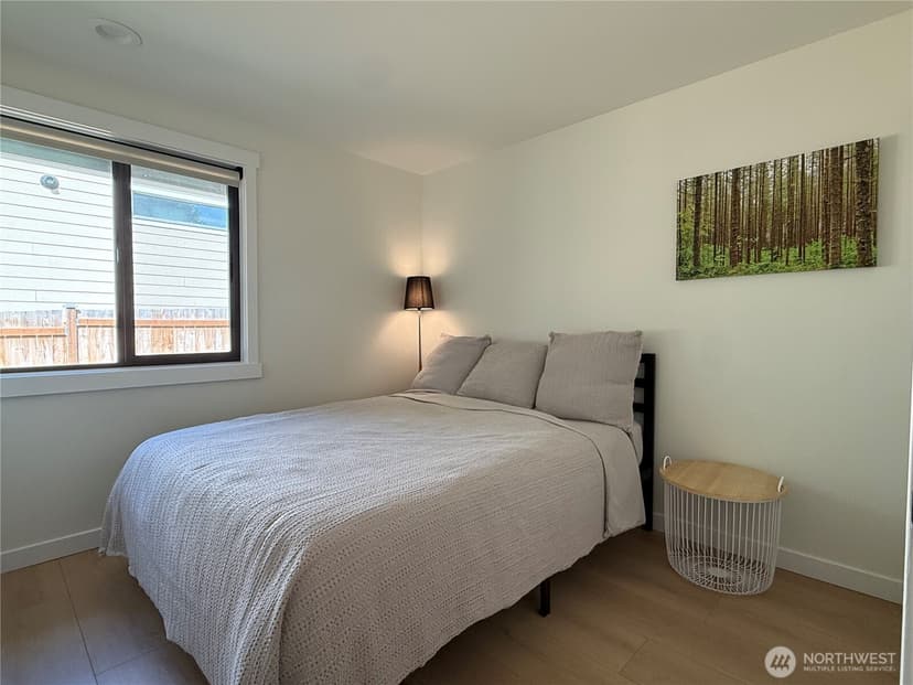 Property photo for 9323 NE 124th Street, Kirkland photo 18