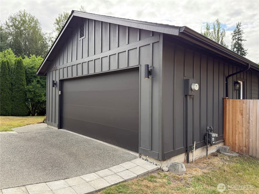 Property photo for 9323 NE 124th Street, Kirkland photo 2