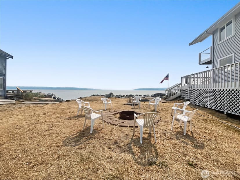 Property photo for 41 H S Beach Way, Hat Island photo 32