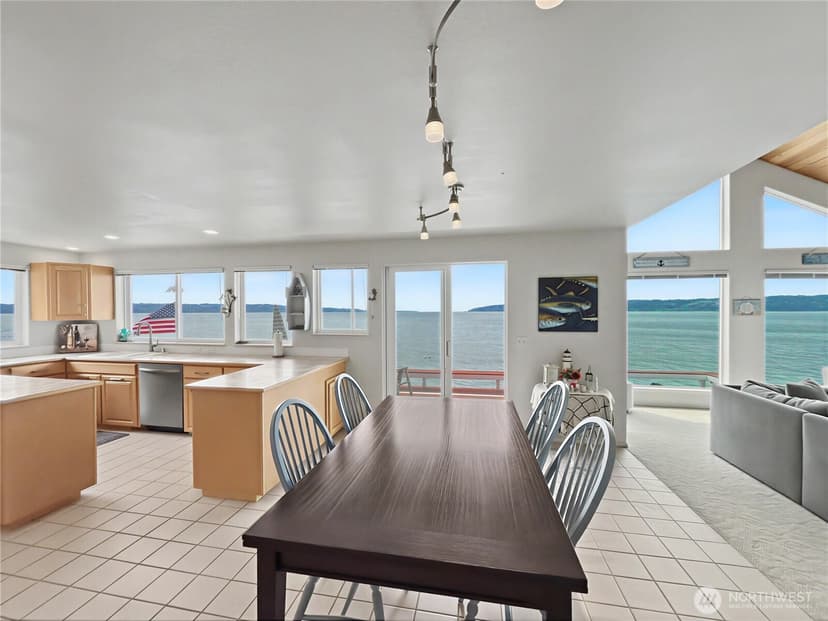 Property photo for 41 H S Beach Way, Hat Island photo 11