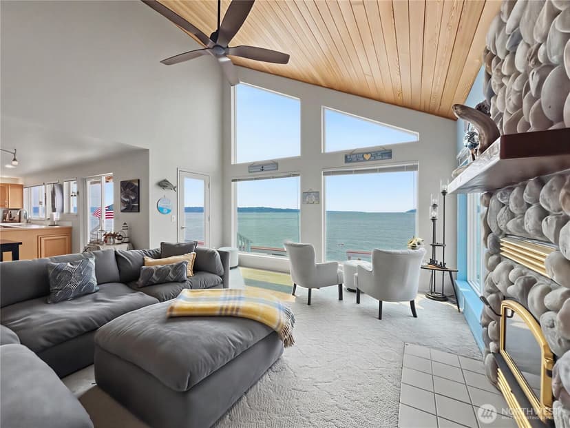 Property photo for 41 H S Beach Way, Hat Island photo 8