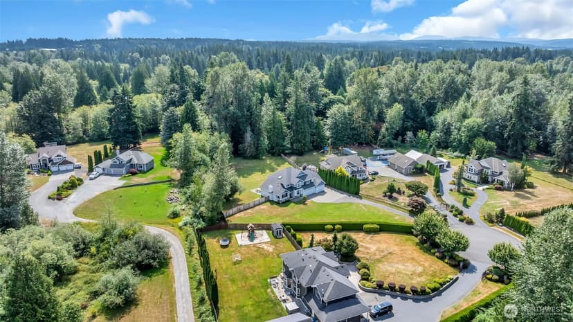 Property photo for 6503 174th Place SE, Snohomish photo 38