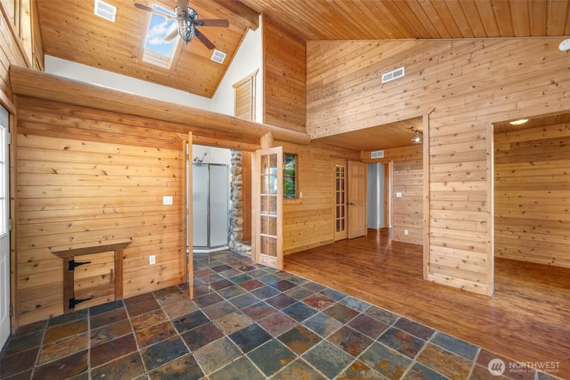 Property photo for 31940 W Morrison Street, Carnation photo 15