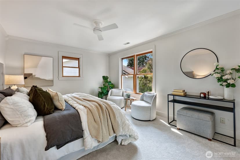 Property photo for 9207 47th Avenue SW, Seattle photo 17
