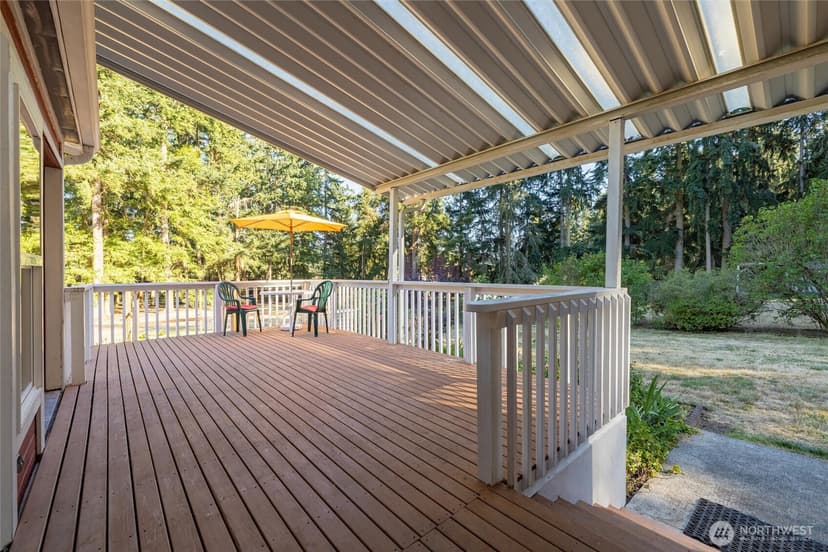 Property photo for 5985 Coles Road, Langley photo 2