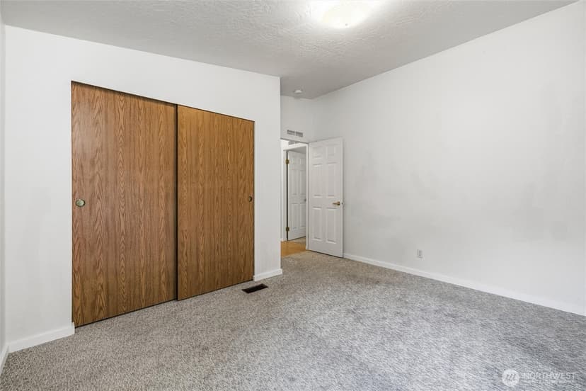 Property photo for 5985 Coles Road, Langley photo 30