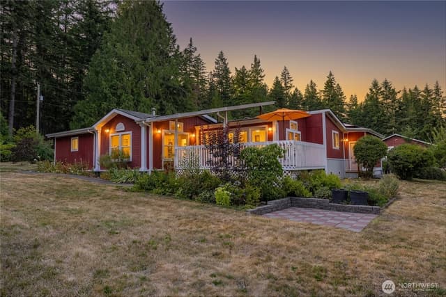Property photo for 5985 Coles Road, Langley