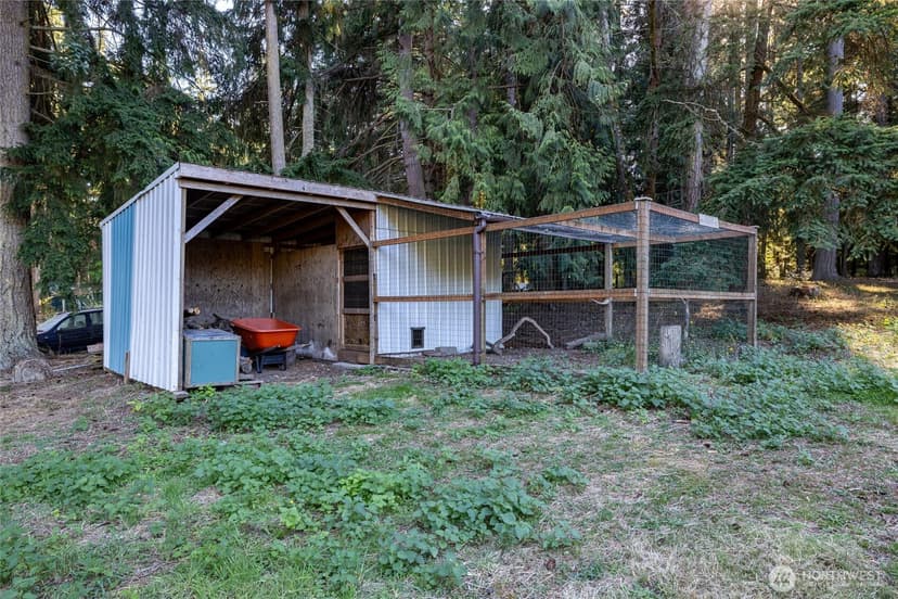 Property photo for 5985 Coles Road, Langley photo 37