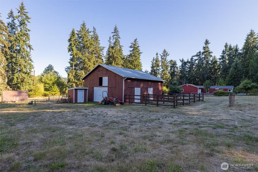 Property photo for 5985 Coles Road, Langley photo 9