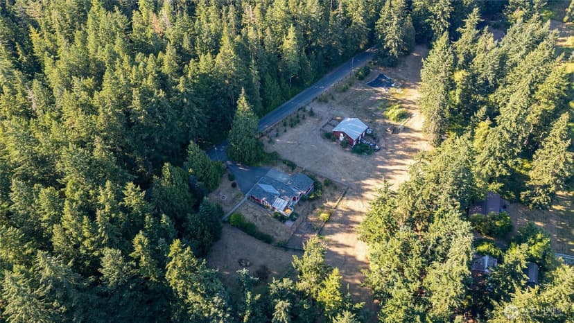 Property photo for 5985 Coles Road, Langley photo 3