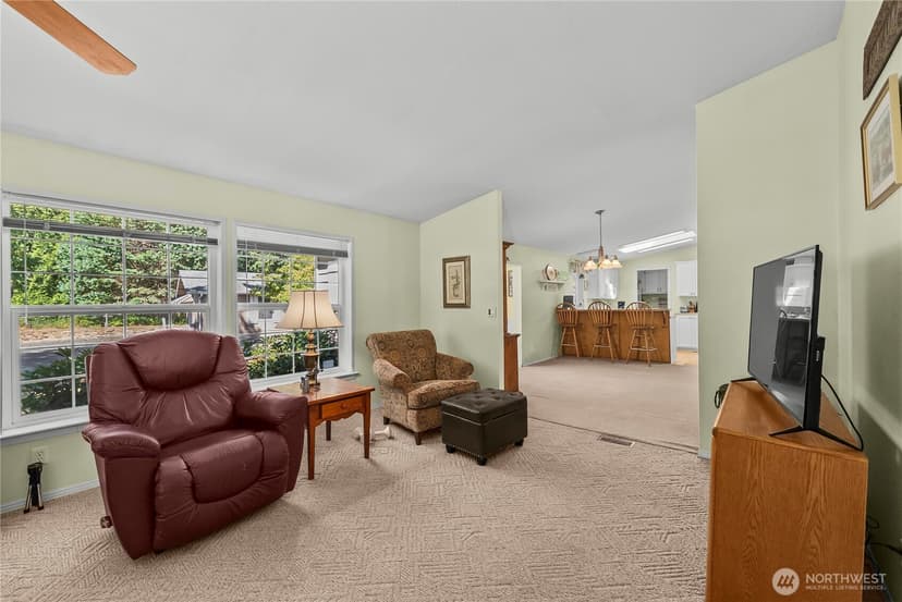 Property photo for 8700 Orchard Avenue SE, Port Orchard photo 13
