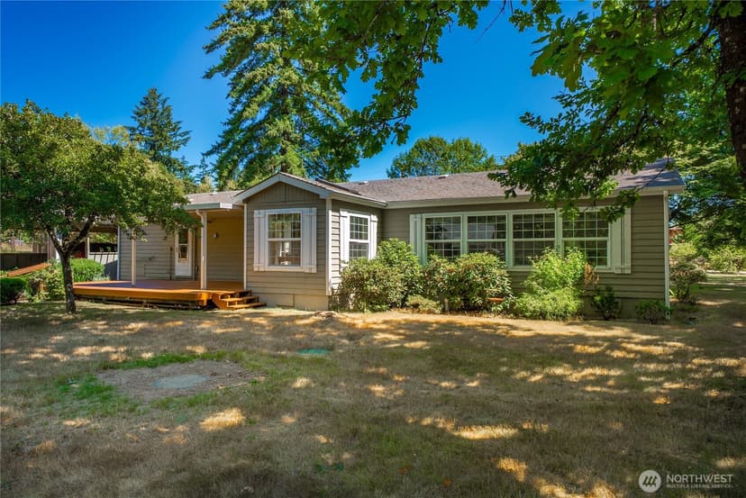 Property photo for 8700 Orchard Avenue SE, Port Orchard photo 4