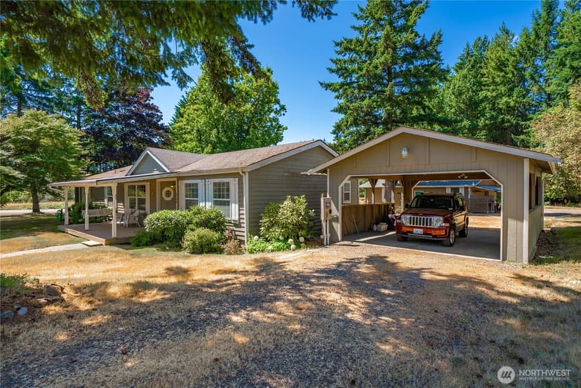 Property photo for 8700 Orchard Avenue SE, Port Orchard photo 5