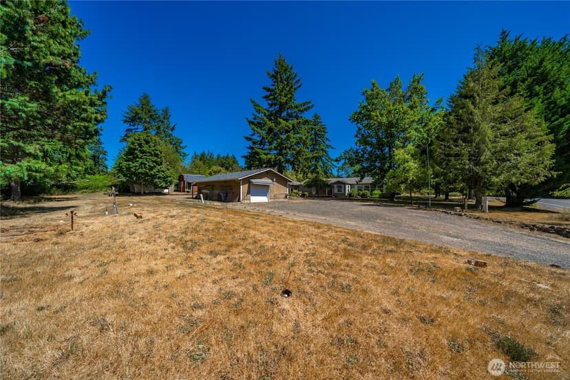 Property photo for 8700 Orchard Avenue SE, Port Orchard photo 25
