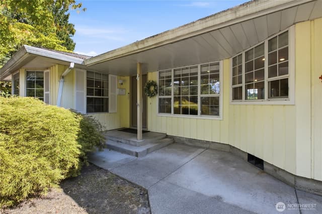 Property photo for 1708 5th Street NE, Auburn photo 3