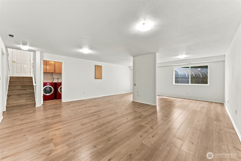 Property photo for 6010 152nd Avenue NE, Redmond photo 23