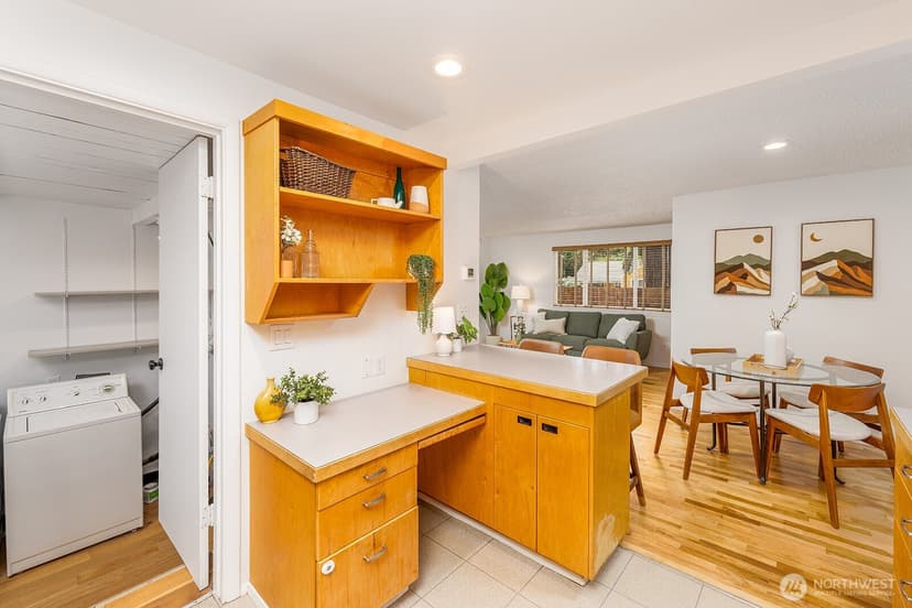 Property photo for 13734 Stone Avenue N, Seattle photo 8
