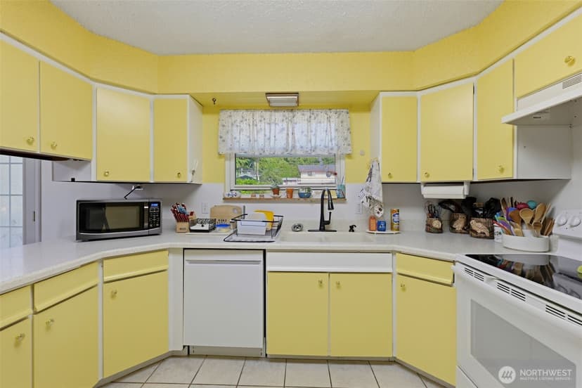 Property photo for 3810 Nome Drive, Bremerton photo 21