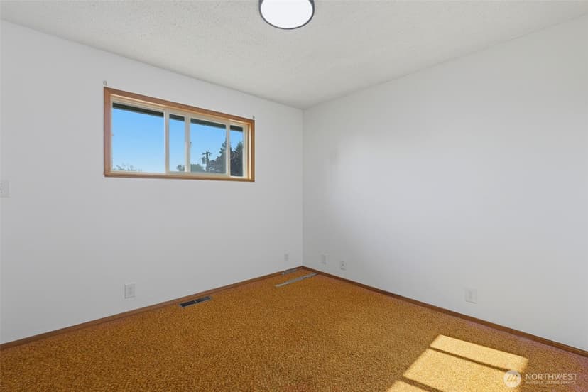 Property photo for 3810 Nome Drive, Bremerton photo 16