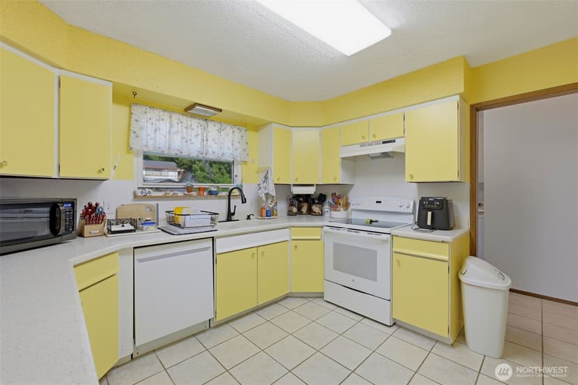 Property photo for 3810 Nome Drive, Bremerton photo 23