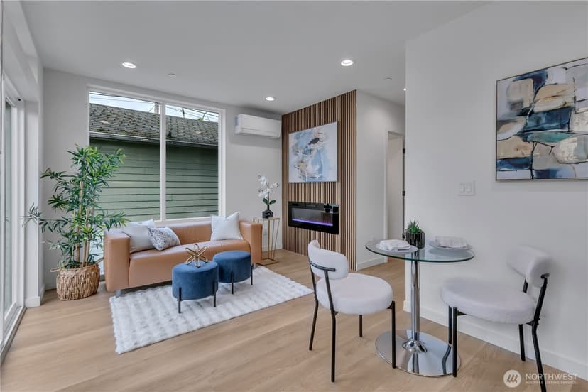 Property photo for 4404 S Othello St #B, Seattle photo 15