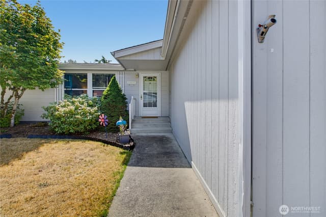 Property photo for 12422 152nd Street Ct E #69, Puyallup photo 4