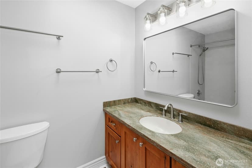 Property photo for 18201 Vineway Place, Arlington photo 16
