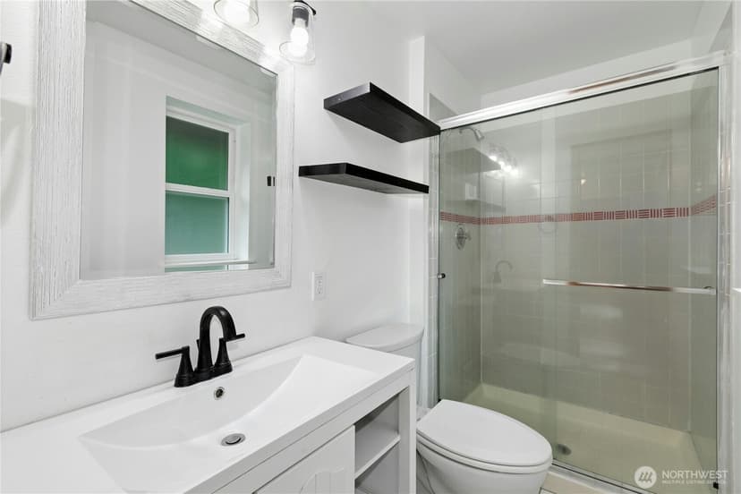 Property photo for 18201 Vineway Place, Arlington photo 14