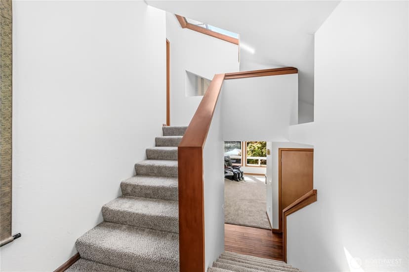 Property photo for 21424 Snag Island Drive E, Lake Tapps photo 16