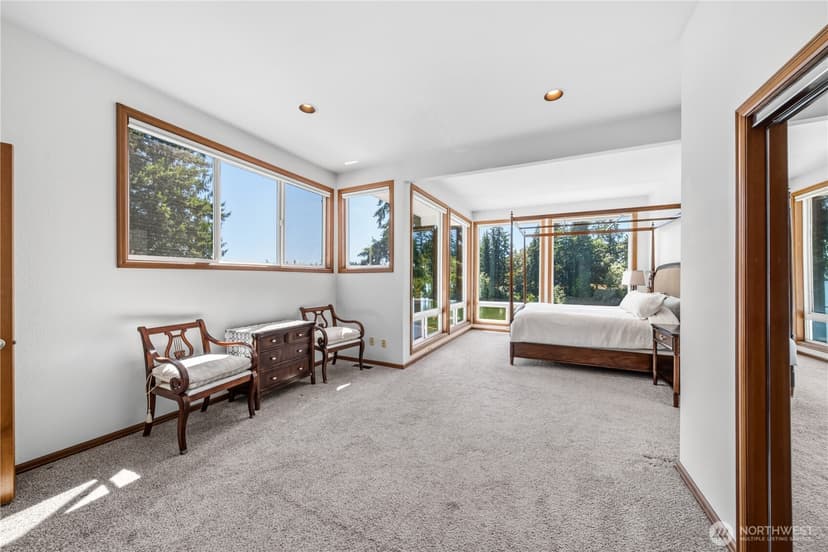 Property photo for 21424 Snag Island Drive E, Lake Tapps photo 24