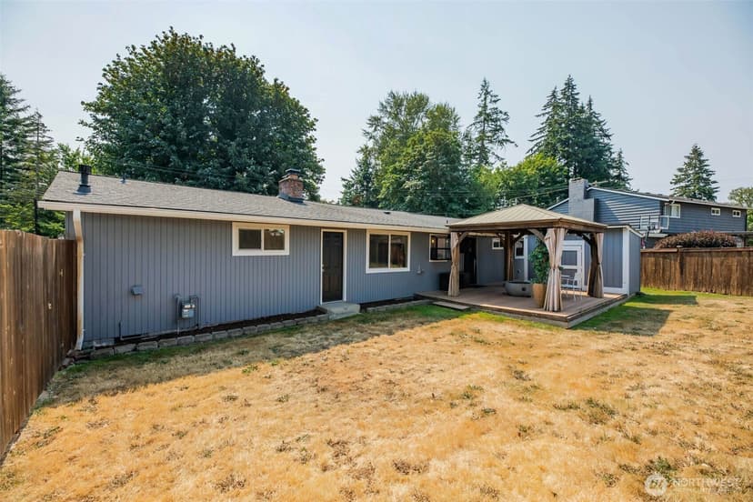 Property photo for 15814 Larch Way, Lynnwood photo 19