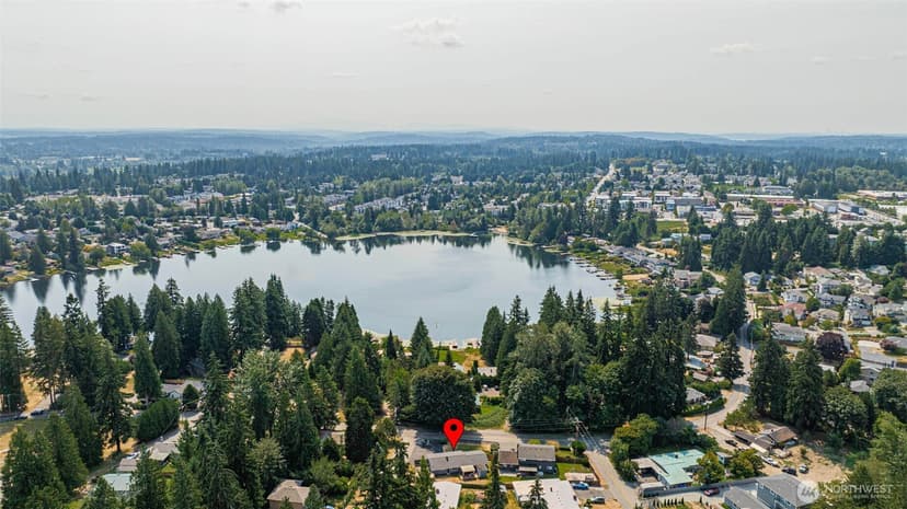 Property photo for 15814 Larch Way, Lynnwood photo 27