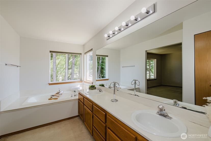 Property photo for 12218 Crossridge Avenue NW, Silverdale photo 30