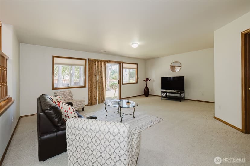 Property photo for 12218 Crossridge Avenue NW, Silverdale photo 16