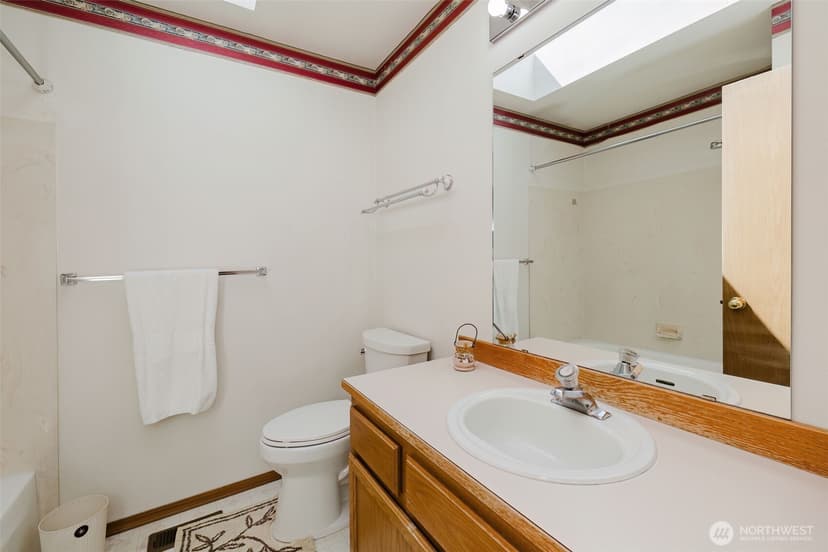 Property photo for 12218 Crossridge Avenue NW, Silverdale photo 24