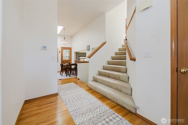 Property photo for 12218 Crossridge Avenue NW, Silverdale photo 5