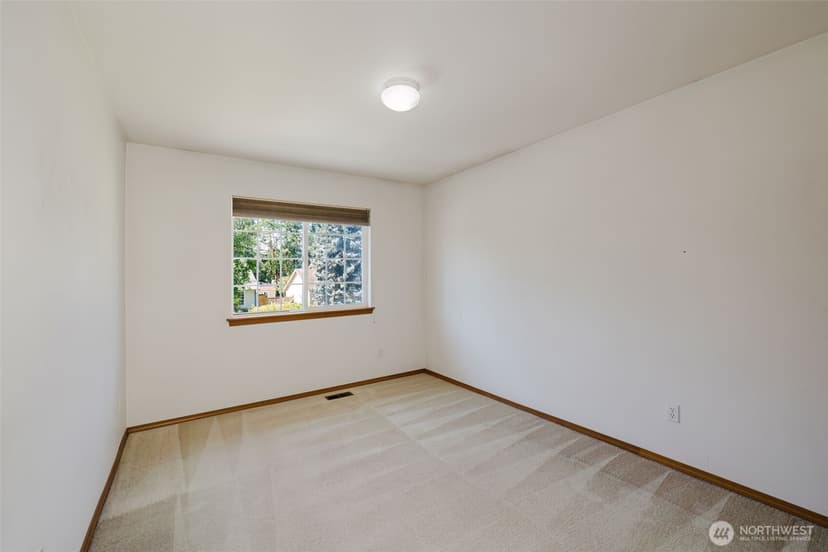 Property photo for 12218 Crossridge Avenue NW, Silverdale photo 22