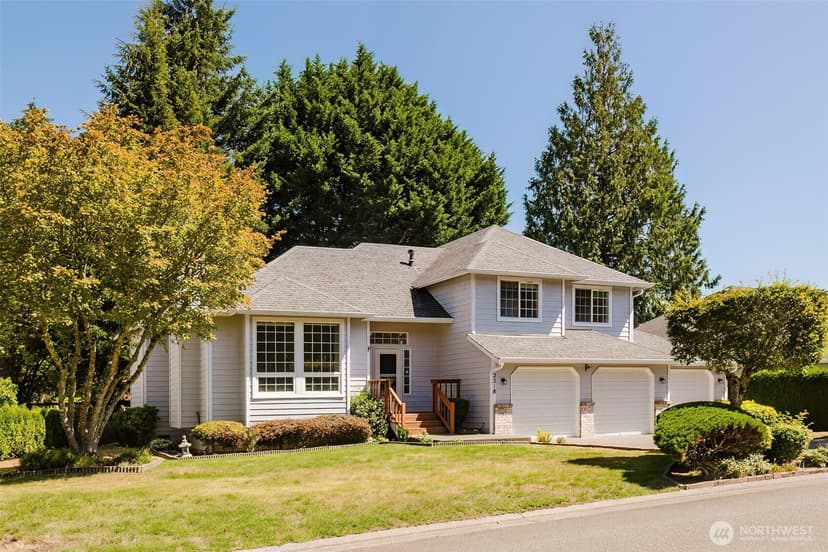 Property photo for 12218 Crossridge Avenue NW, Silverdale photo 2