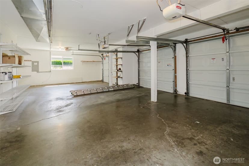 Property photo for 12218 Crossridge Avenue NW, Silverdale photo 32