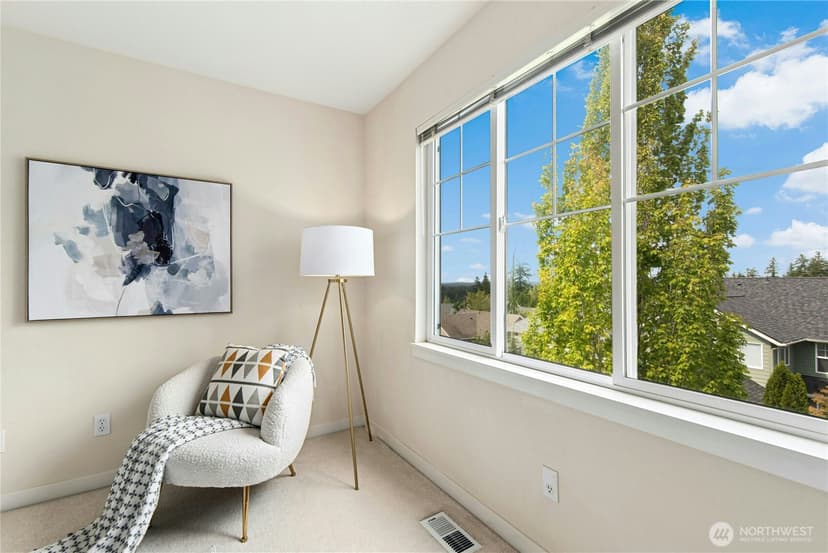 Property photo for 1901 NE Killian Lane, Issaquah photo 15