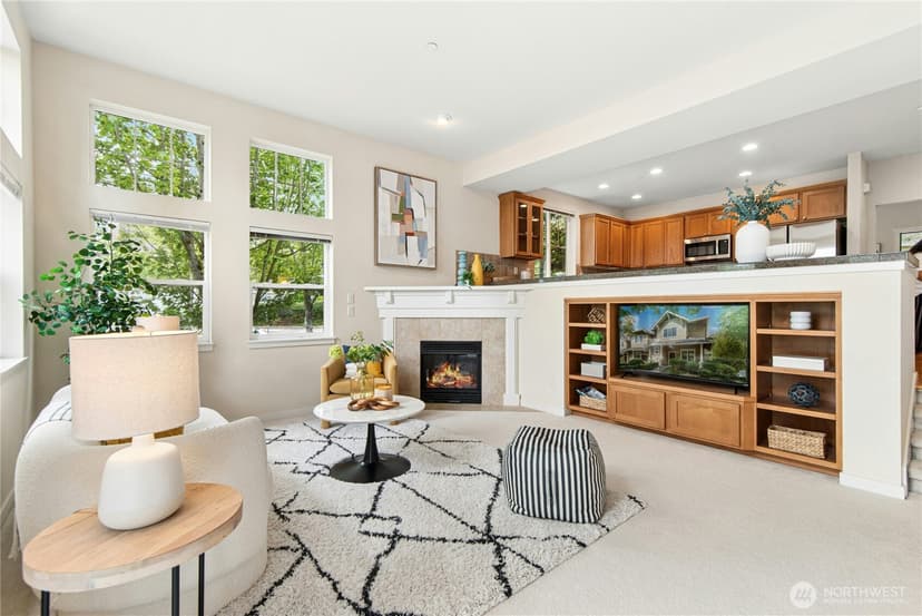 Property photo for 1901 NE Killian Lane, Issaquah photo 11