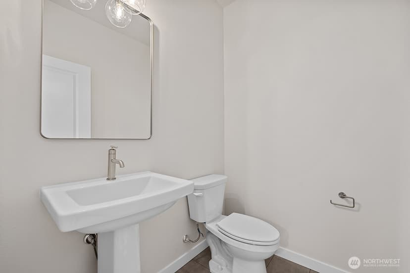 Property photo for 16823 Alder Way #M8, Lynnwood photo 13