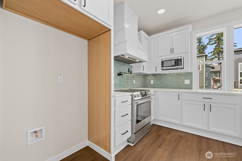 Property photo for 16823 Alder Way #M8, Lynnwood photo 20