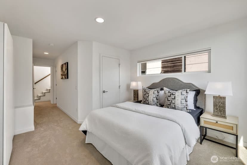 Property photo for 1705 NW 63rd Street #B, Seattle photo 11