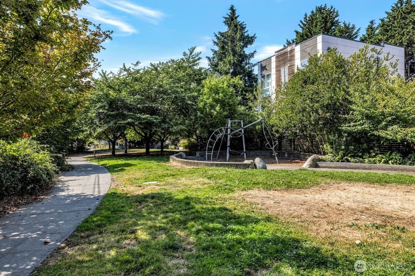 Property photo for 1705 NW 63rd Street #B, Seattle photo 26