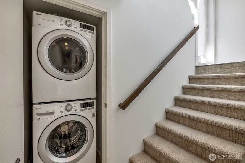 Property photo for 1705 NW 63rd Street #B, Seattle photo 14