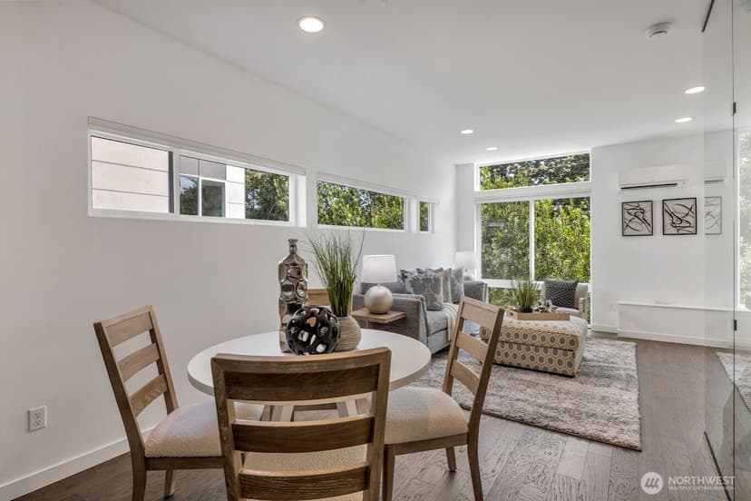 Property photo for 1705 NW 63rd Street #B, Seattle photo 4