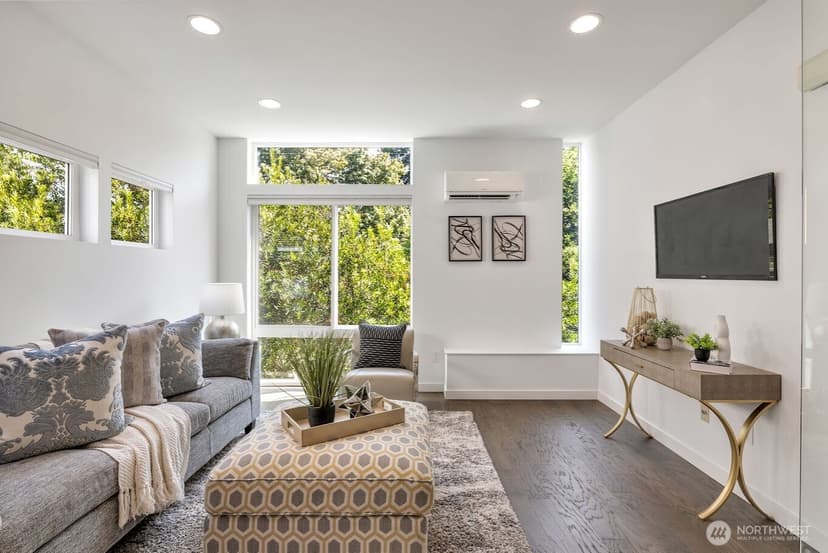 Property photo for 1705 NW 63rd Street #B, Seattle photo 6