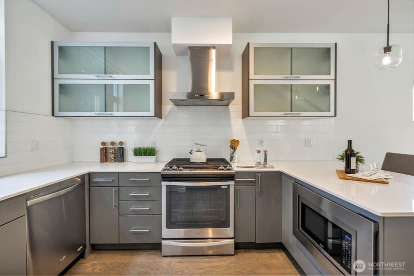 Property photo for 1705 NW 63rd Street #B, Seattle photo 9