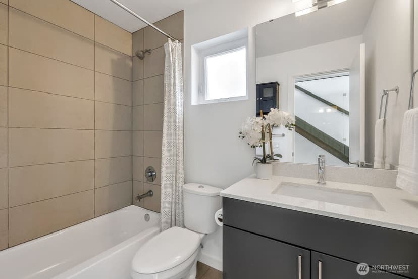 Property photo for 1705 NW 63rd Street #B, Seattle photo 22